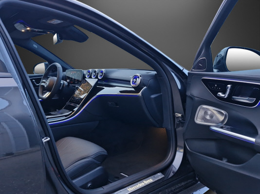 MERCEDES-BENZ C 300 4 Matic-image-7