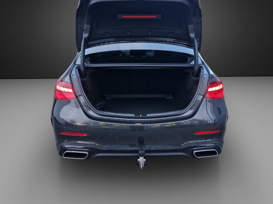MERCEDES-BENZ C 300 4 Matic-image-10