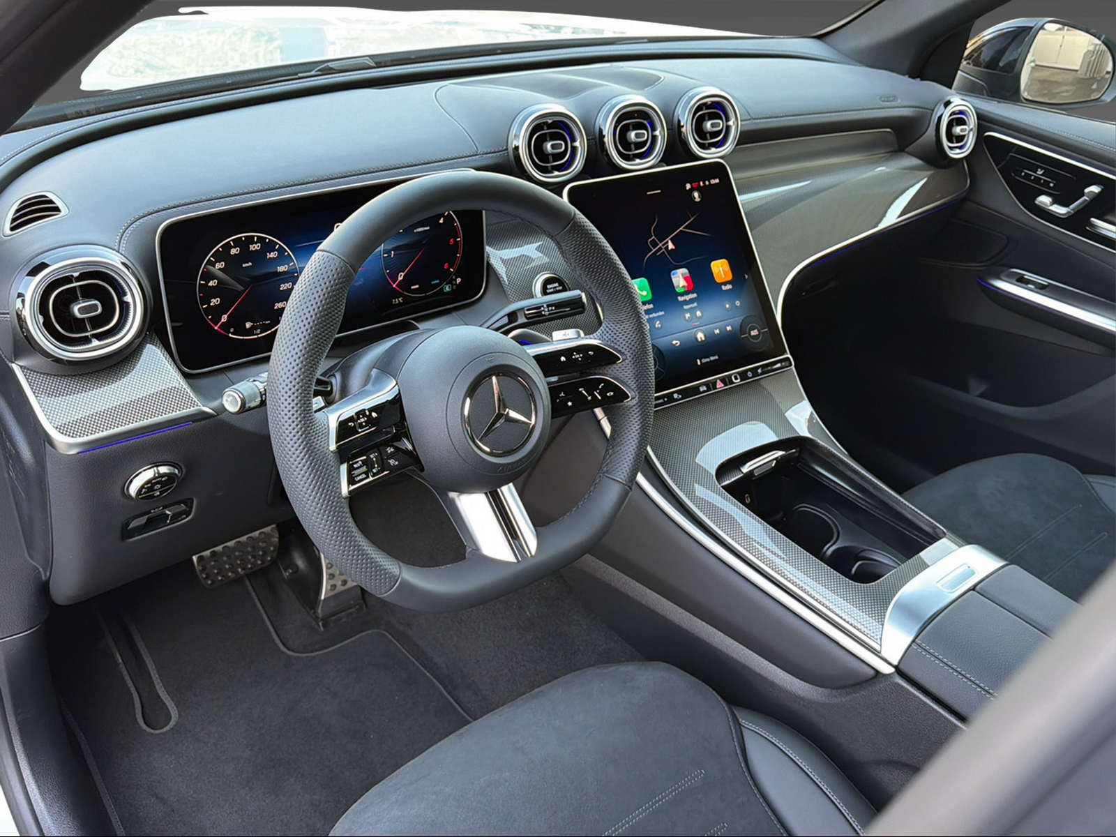 MERCEDES-BENZ GLC 220 d 4Matic-image-9