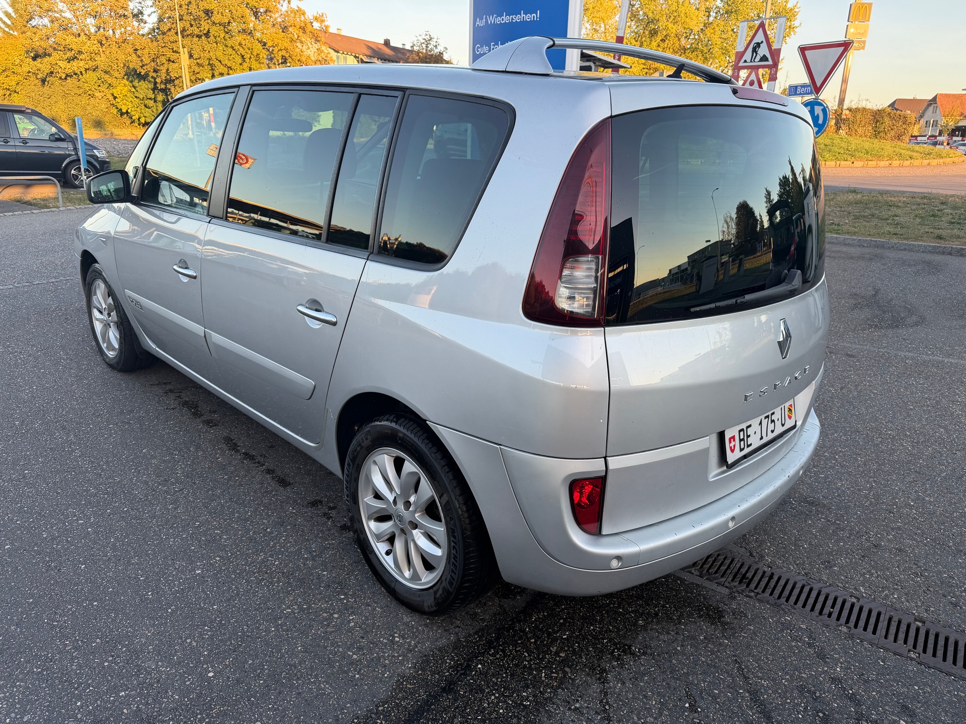 RENAULT Espace 2.0 dCi Dynamique Automatic-image-7