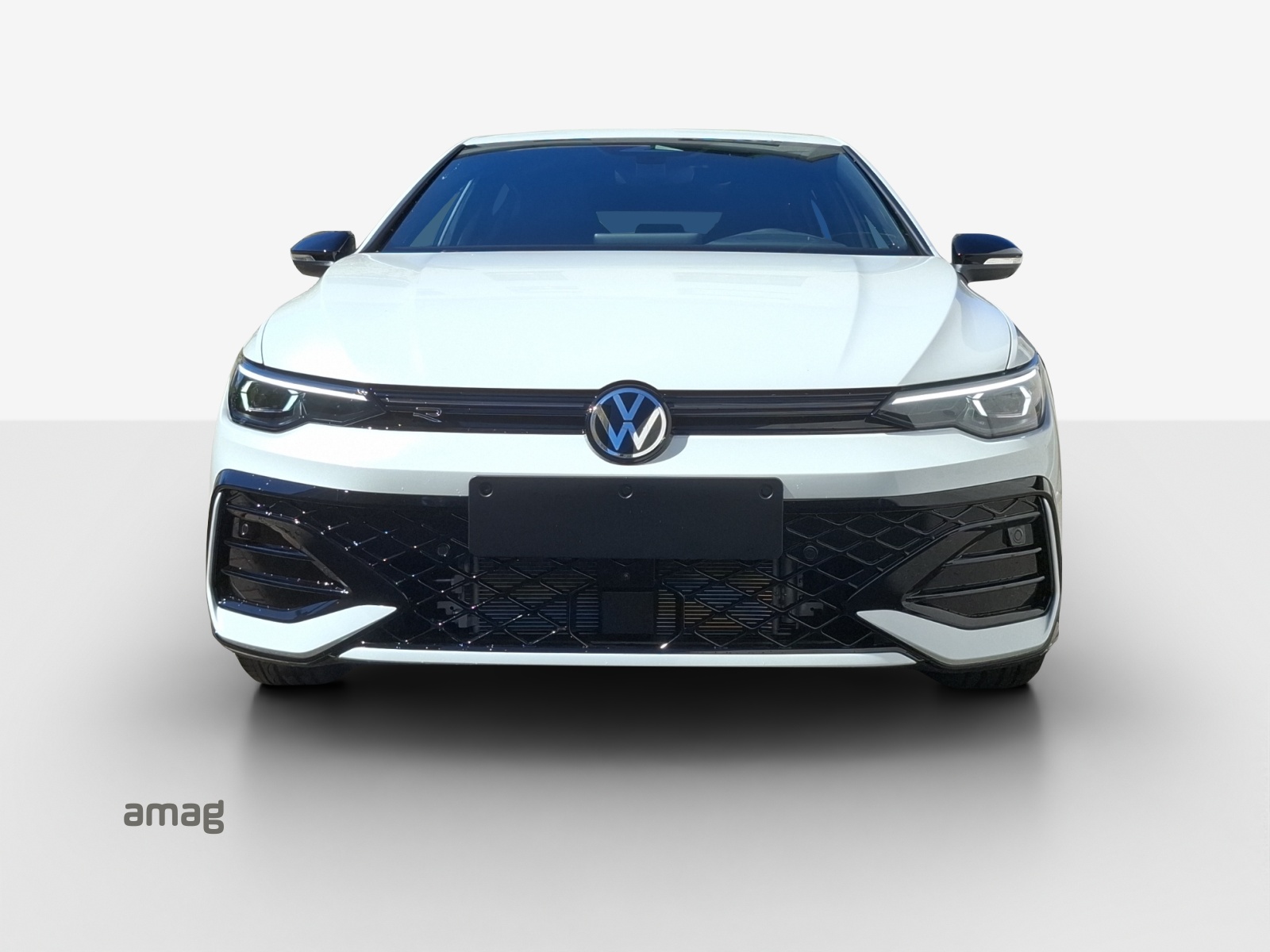 VW Golf 1.5 e TSI mHEV R-Line DSG-image-6