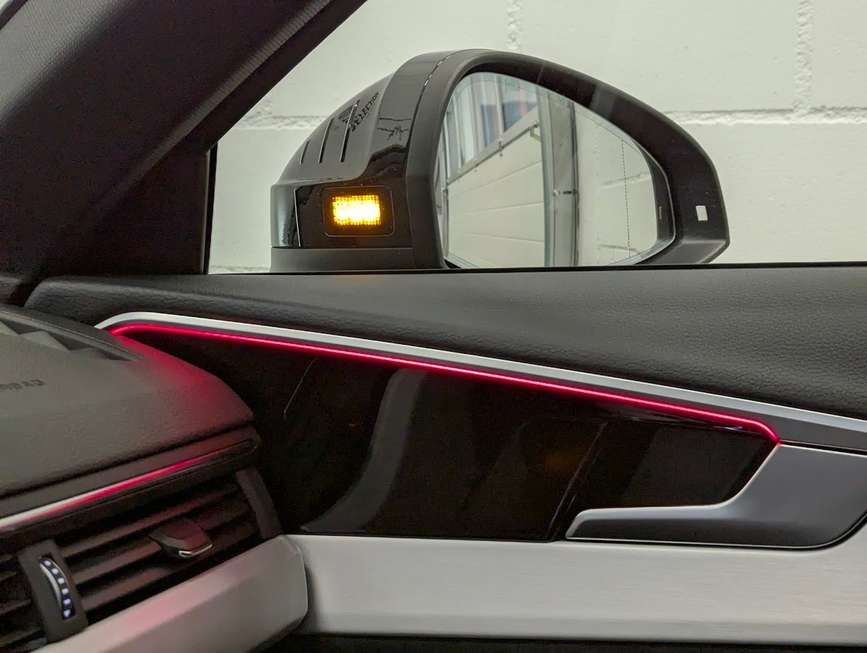 AUDI S4 Avant 3.0 V6 TDI quattro T-Tronic*ALL-BLACK 12MT GAR MATRIX-LED NAVI PANO CAM ASSISTS LEDER UVM*-image-23
