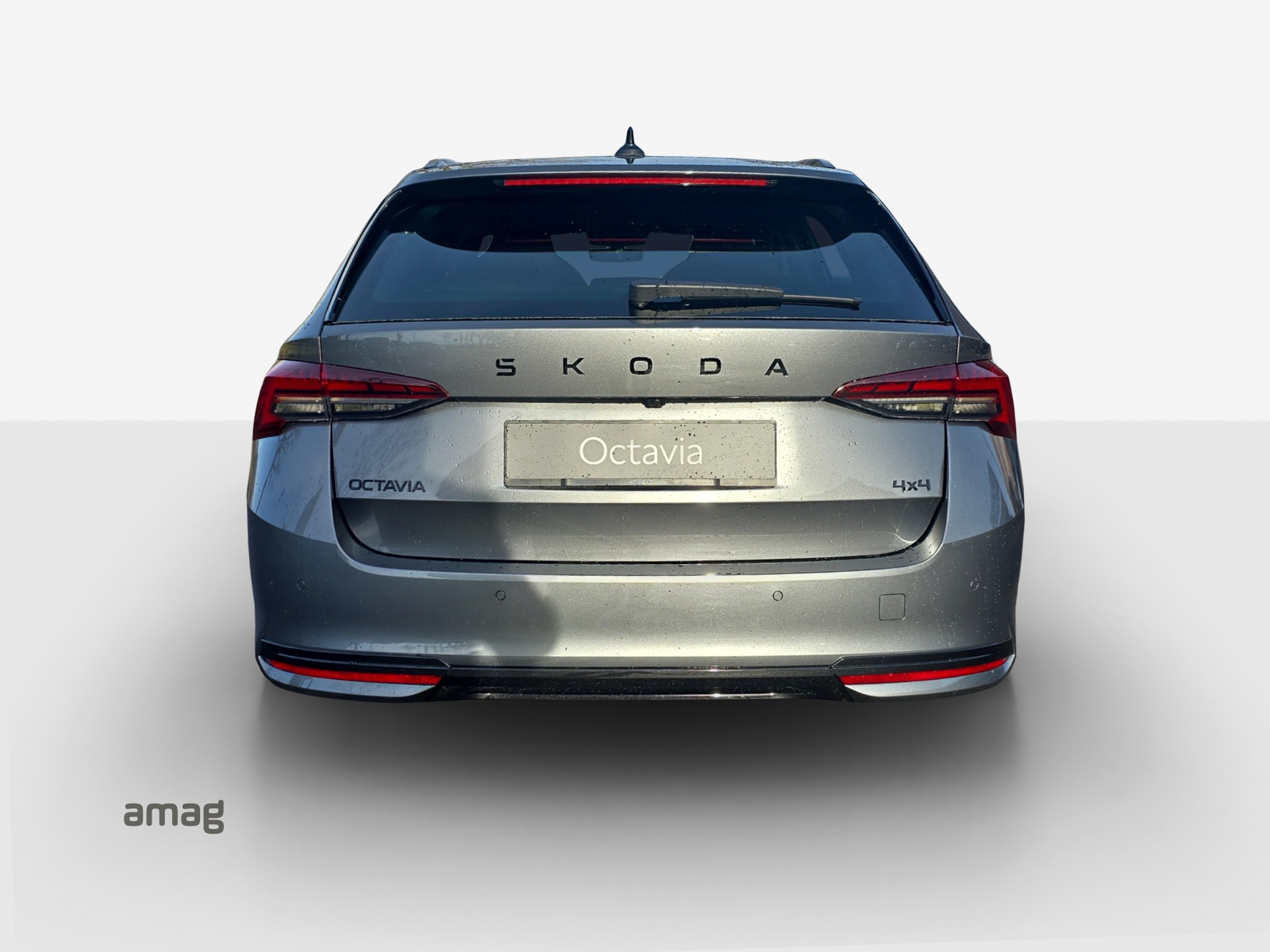 SKODA Octavia Combi 2.0 TSI DSG Sport Line 4x4-image-3