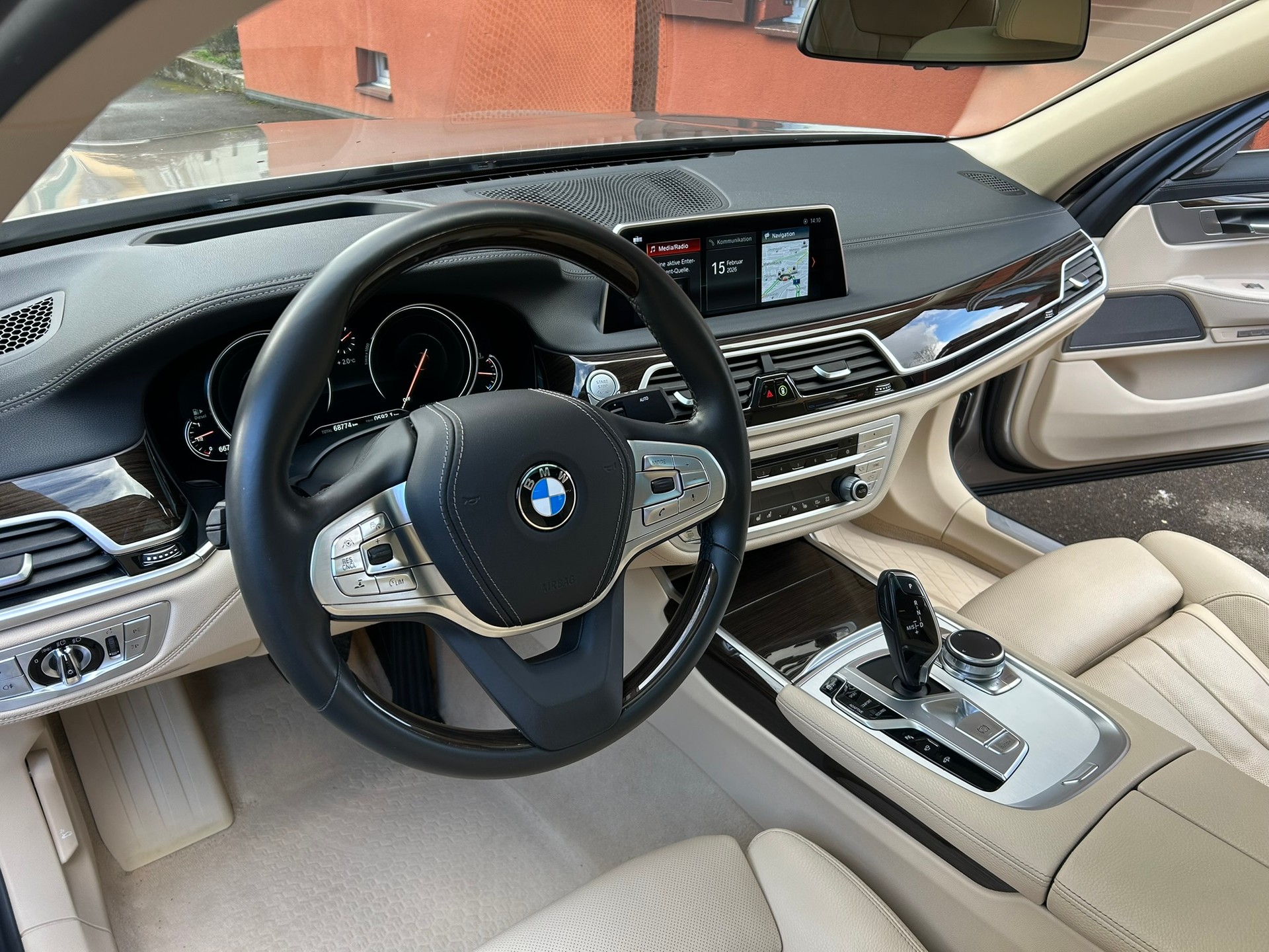 BMW 730d xDrive Steptronic-image-5