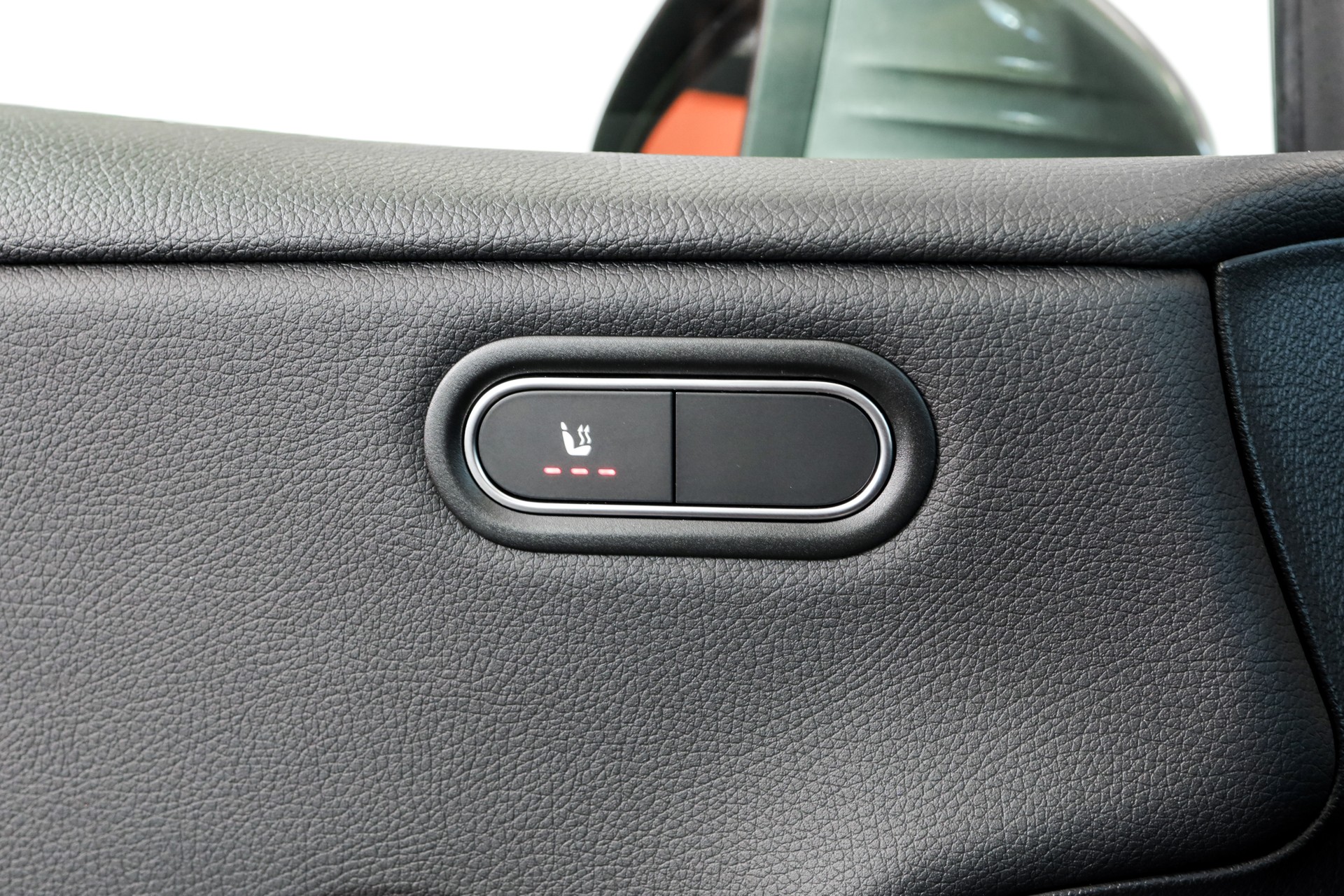 MERCEDES-BENZ A 180 7G-DCT-image-21