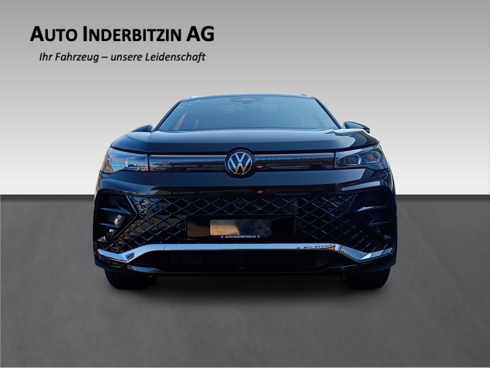 VW Tiguan 2.0 TSI DSG R-Line 4Motion-image-1