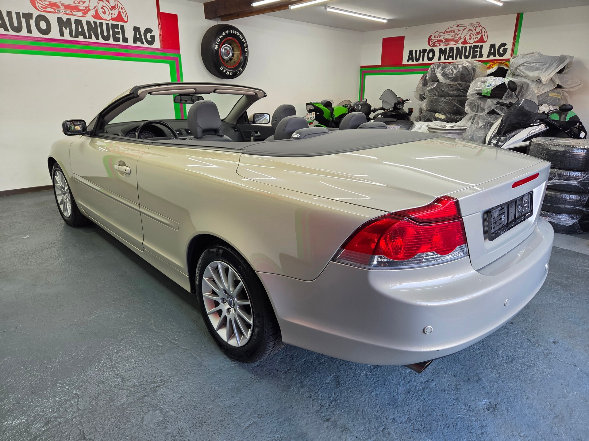 VOLVO C70 T5 Summum-image-7