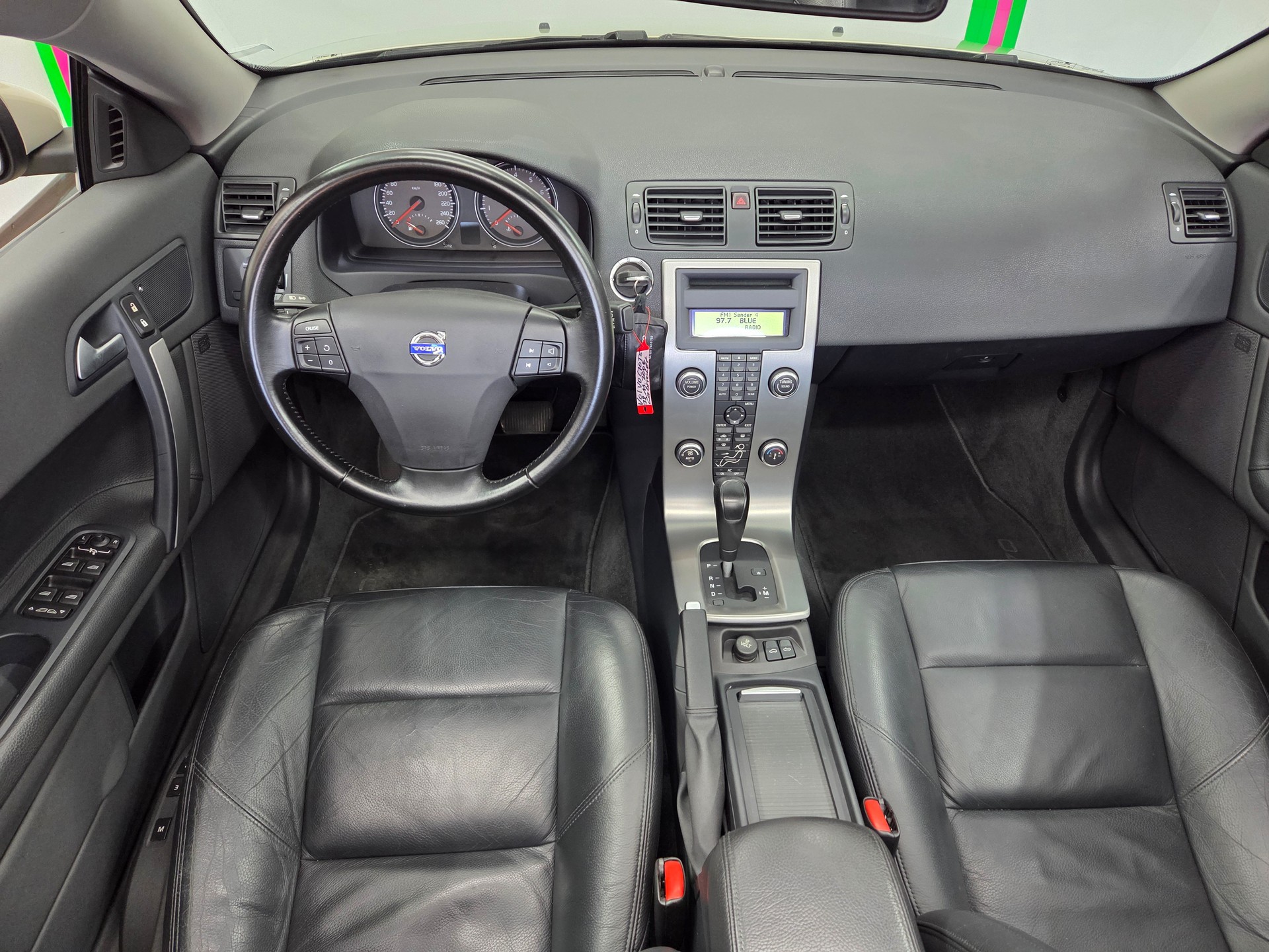 VOLVO C70 T5 Summum-image-11