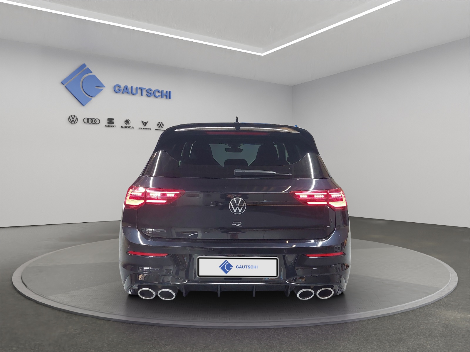 VW Golf 2.0 TSI R DSG 4Motion-image-3