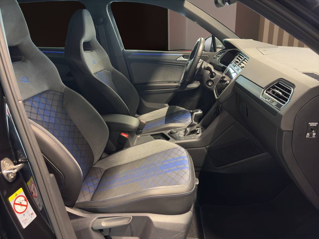 VW Tiguan 2.0TSI R 4Motion DSG-image-6
