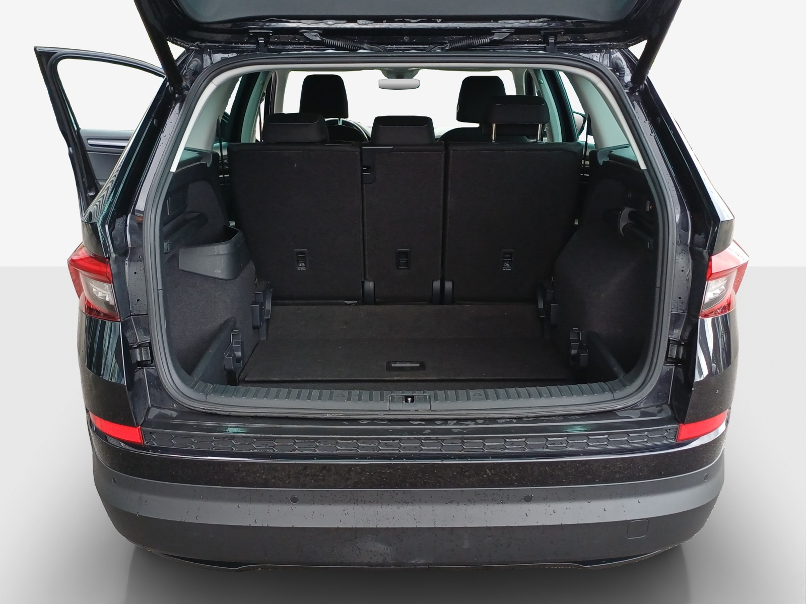 SKODA Kodiaq 2.0 TDI SCR Drive 4x4 DSG-image-12