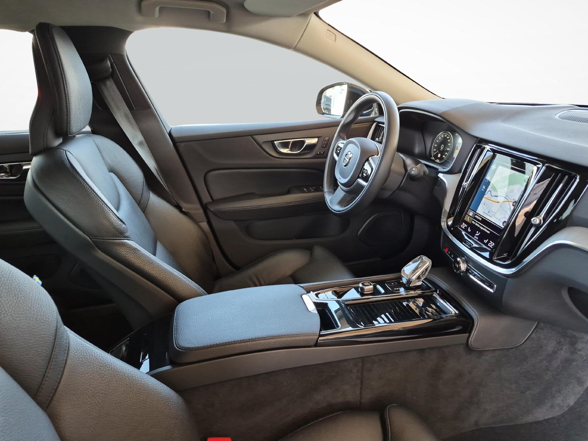 VOLVO V60 2.0 T6 TE Inscription eAWD / ab 3,99% Leasing bei Abschluss einer Protect Autoversicherung-image-9