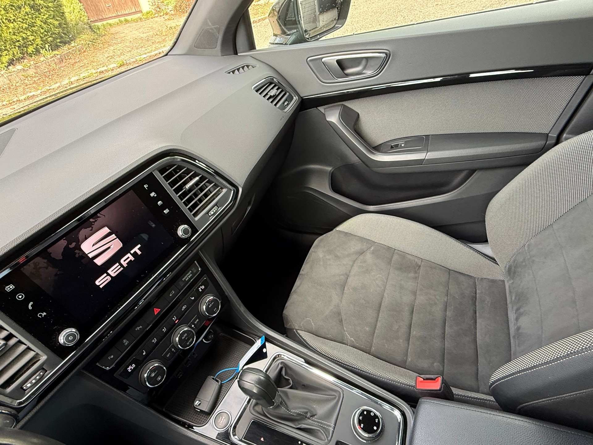 SEAT Ateca 2.0 TDI CR FR 4Drive DSG / VENDUE VERKAUFT-image-9