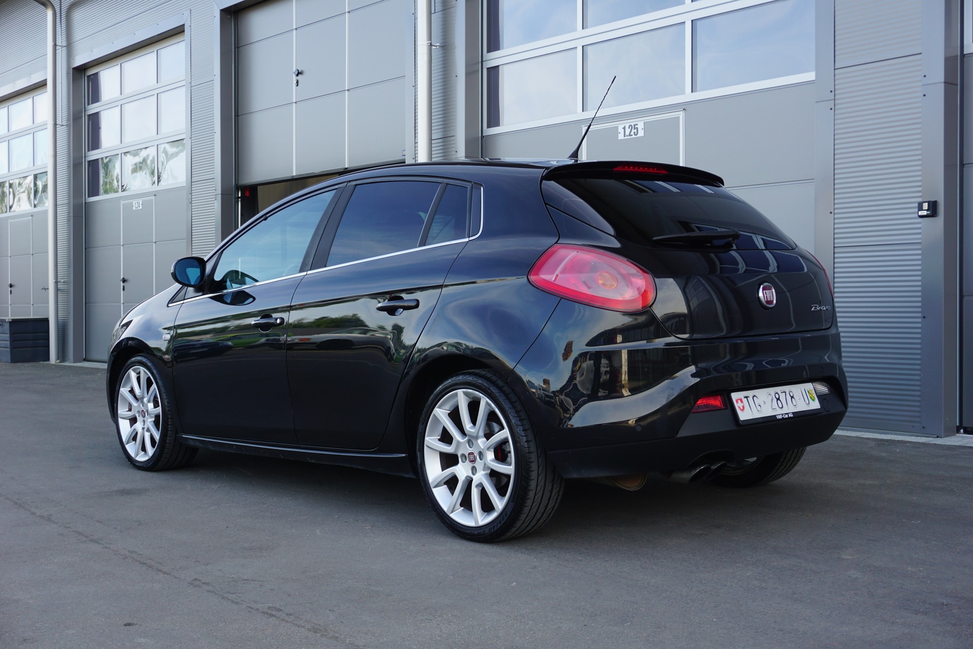 FIAT Bravo 1.9 16V JTD Sport-image-2