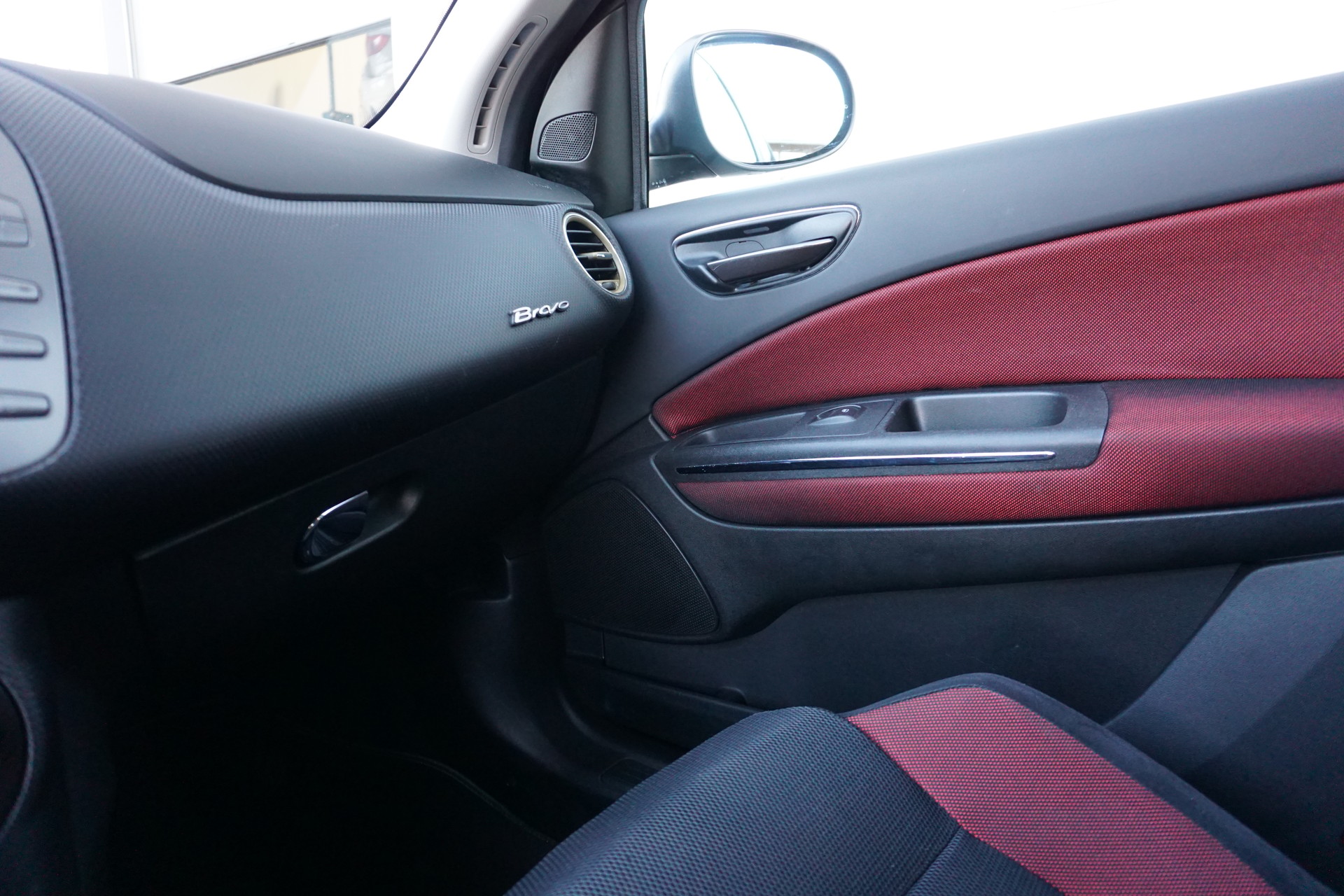 FIAT Bravo 1.9 16V JTD Sport-image-6