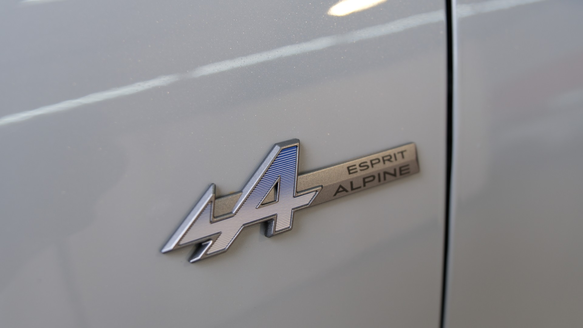 RENAULT Clio 1.8 E-Tech Esprit Alpine-image-9