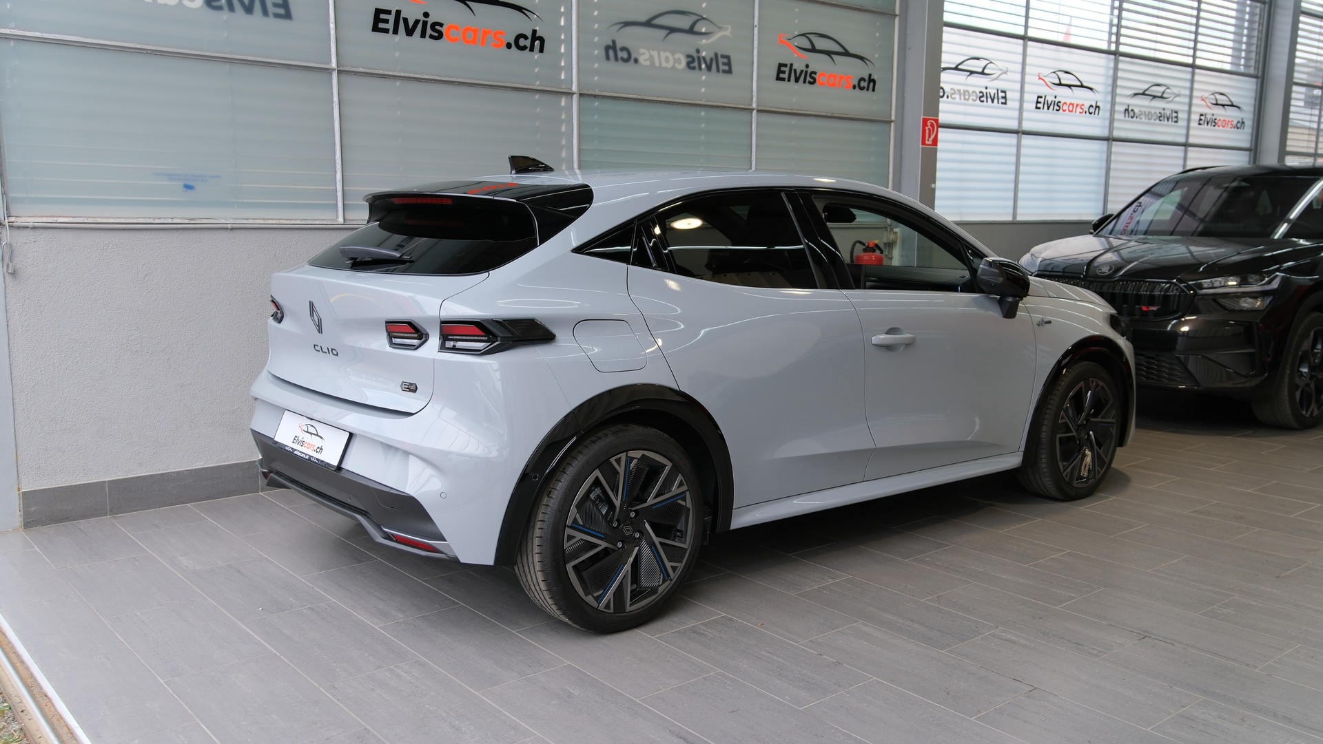 RENAULT Clio 1.8 E-Tech Esprit Alpine-image-25