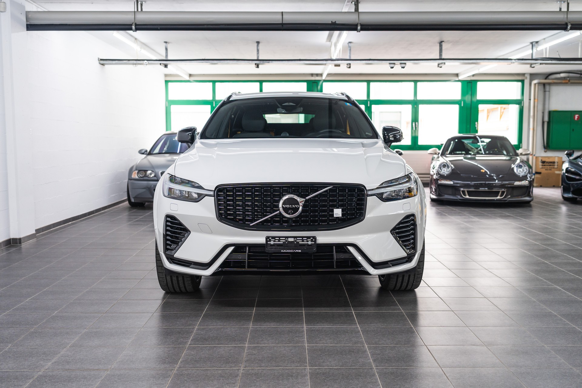 VOLVO XC60 T8 eAWD PluginHybrid Polestar Geartronic-showroom-element-1