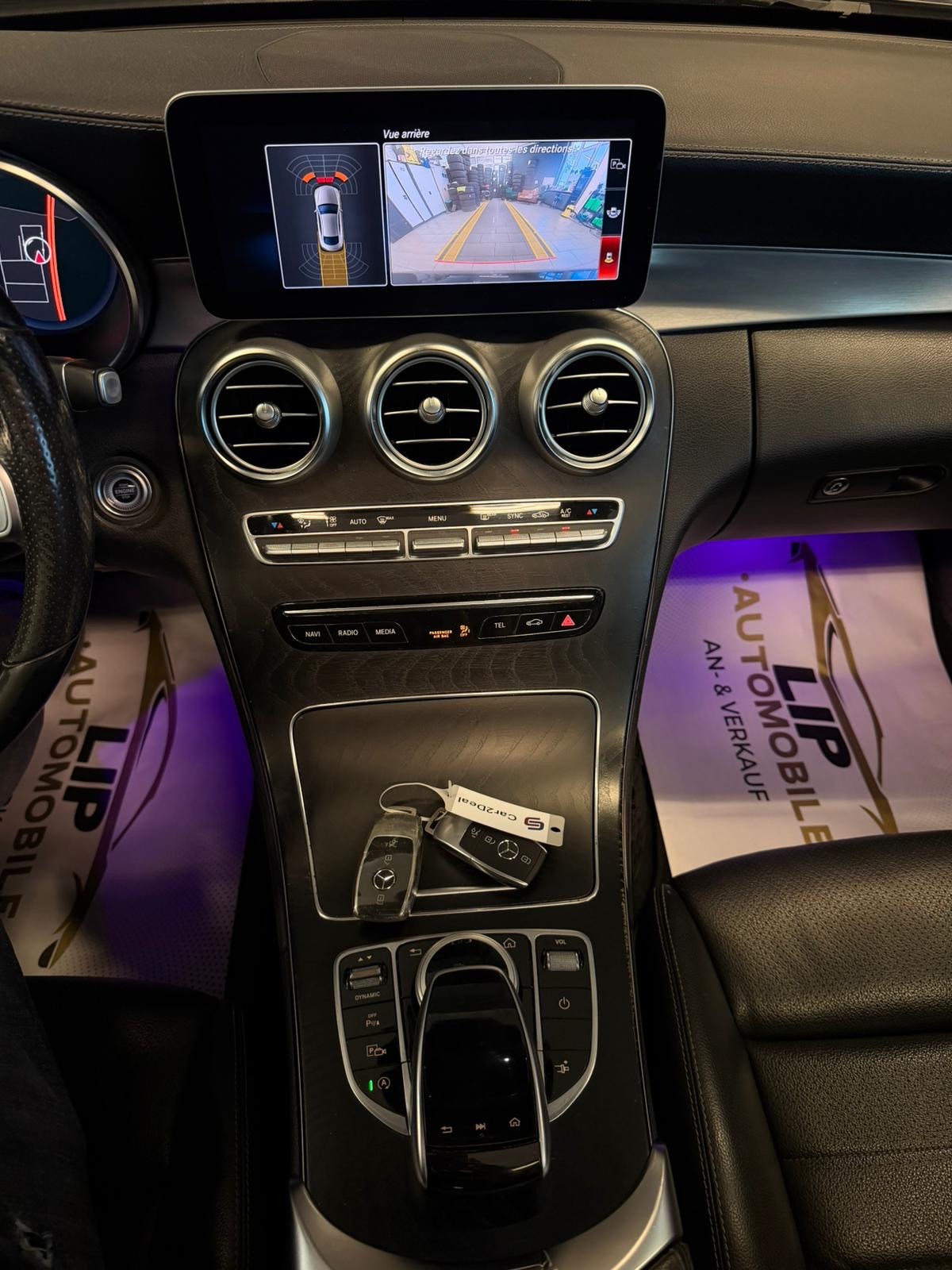 MERCEDES-BENZ C 200 Coupé 4Matic AMG Line 9G-Tronic-image-11