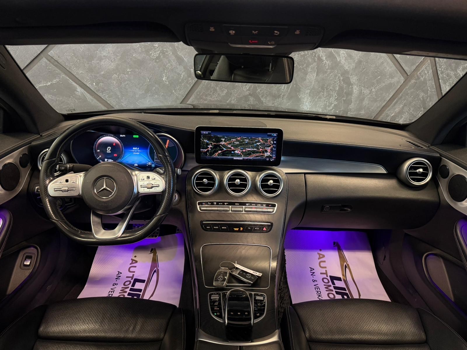 MERCEDES-BENZ C 200 Coupé 4Matic AMG Line 9G-Tronic-image-8