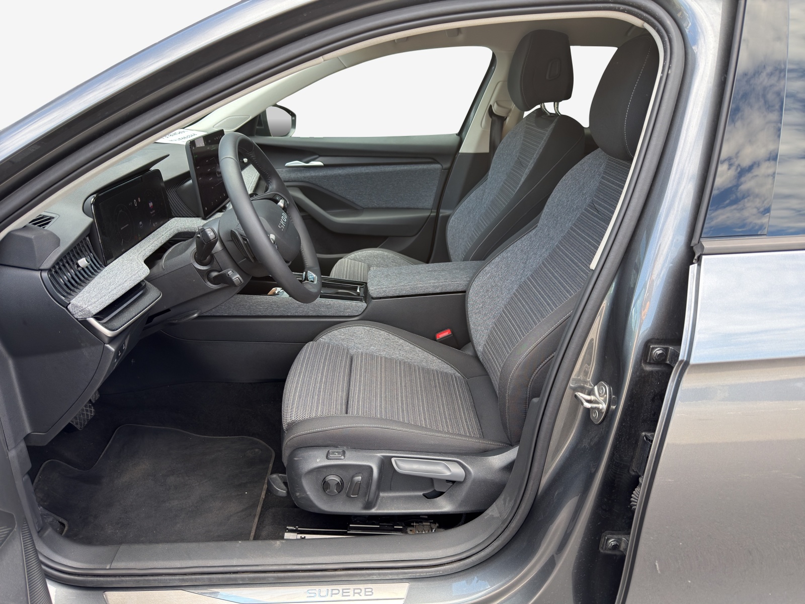 SKODA Superb Combi 2.0 TDi Selection 4x4 DSG-image-7
