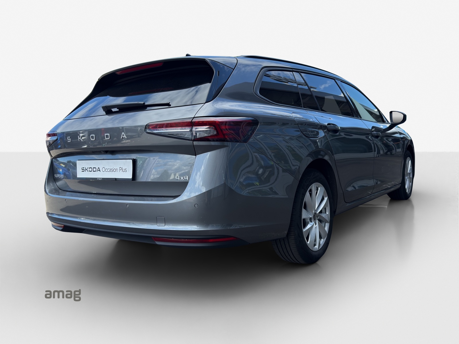 SKODA Superb Combi 2.0 TDi Selection 4x4 DSG-image-4