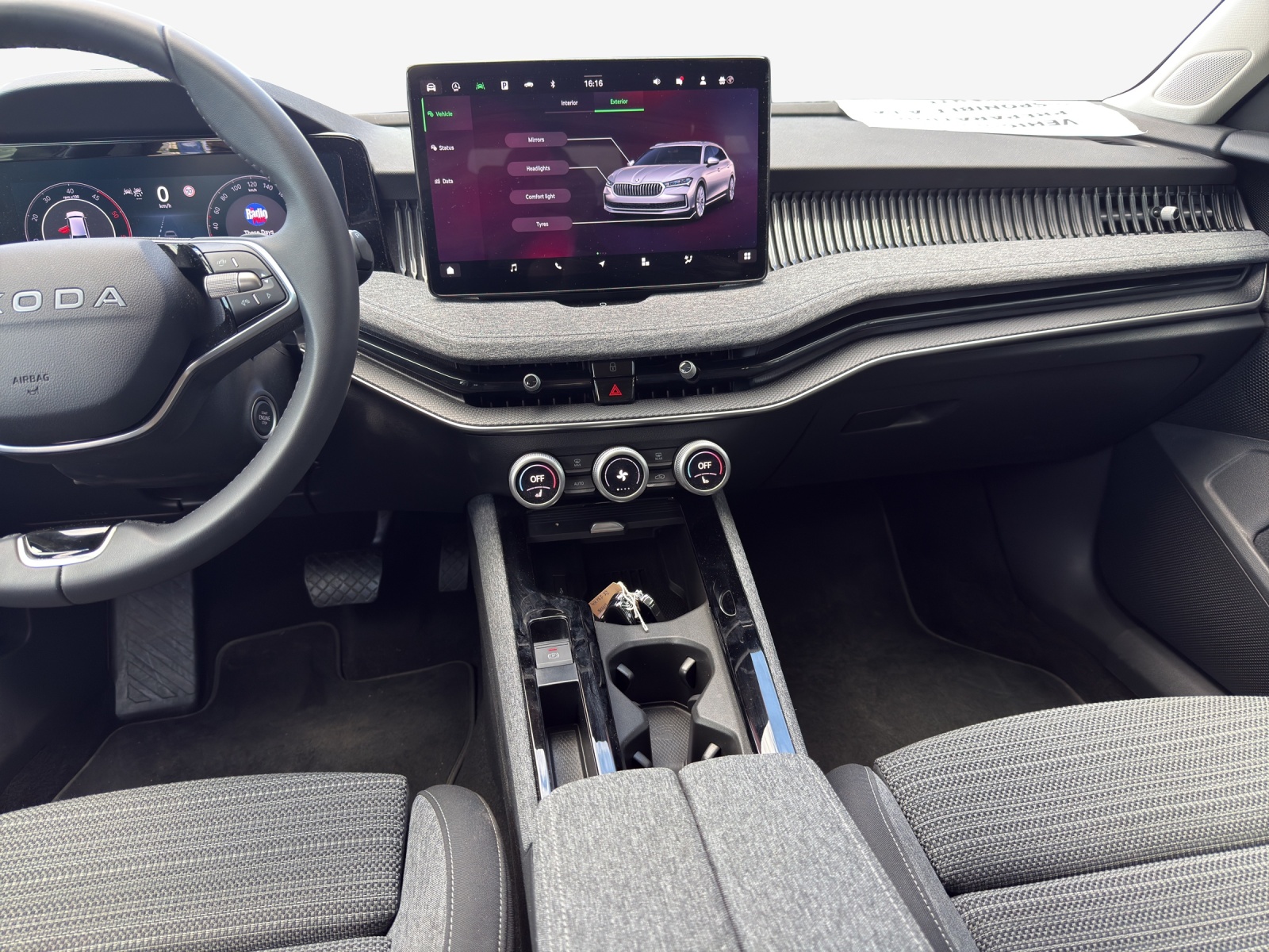 SKODA Superb Combi 2.0 TDi Selection 4x4 DSG-image-10