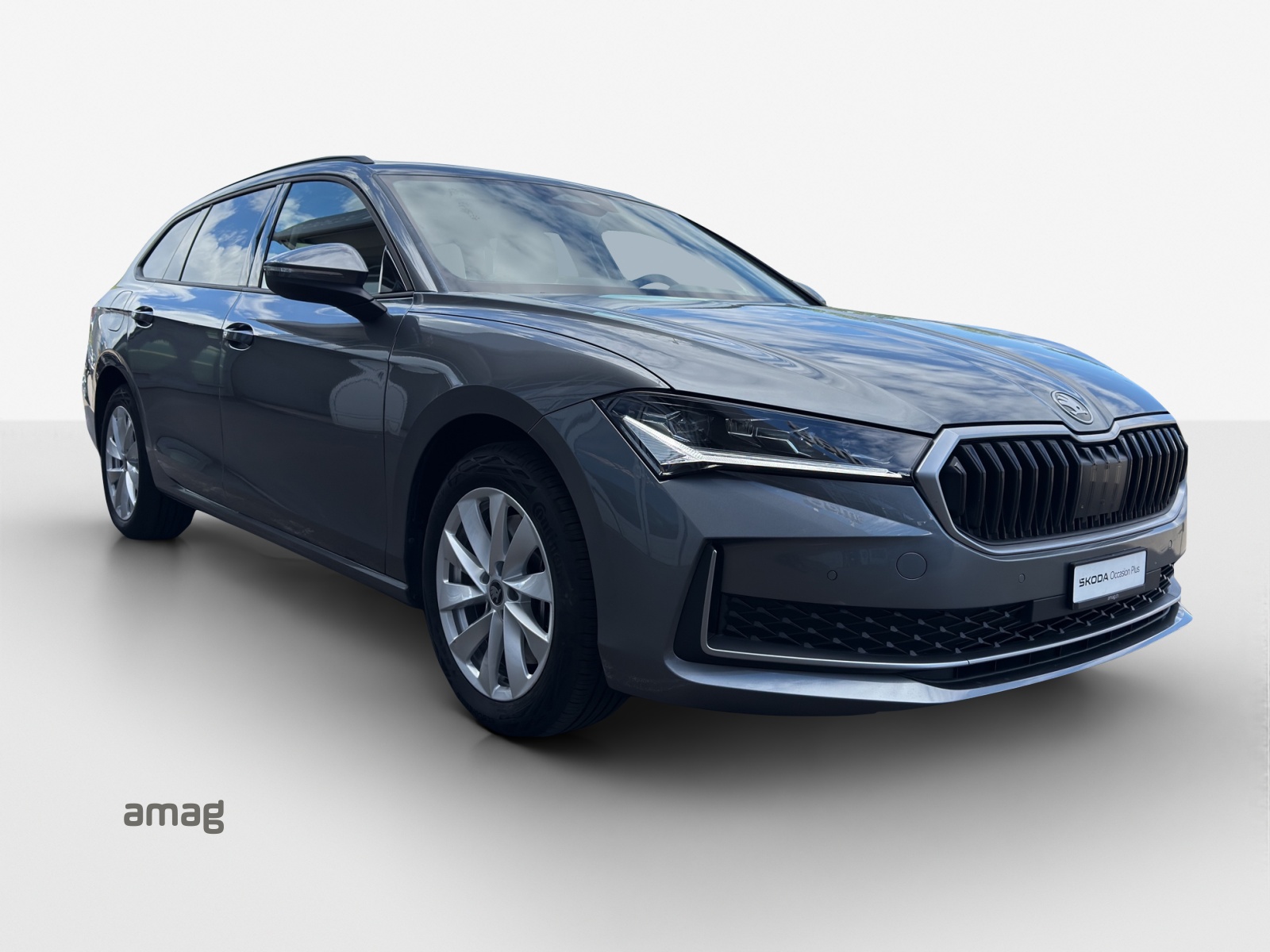SKODA Superb Combi 2.0 TDi Selection 4x4 DSG-image-5