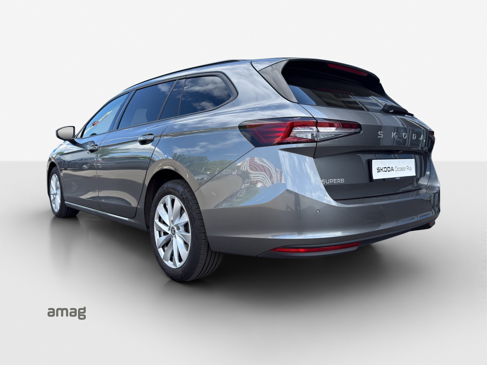 SKODA Superb Combi 2.0 TDi Selection 4x4 DSG-image-2