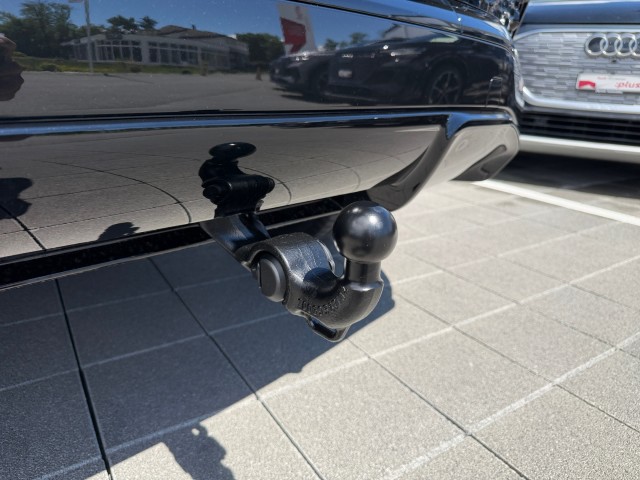 AUDI Q3 SUV e-hybrid 200 kW S tronig-image-22