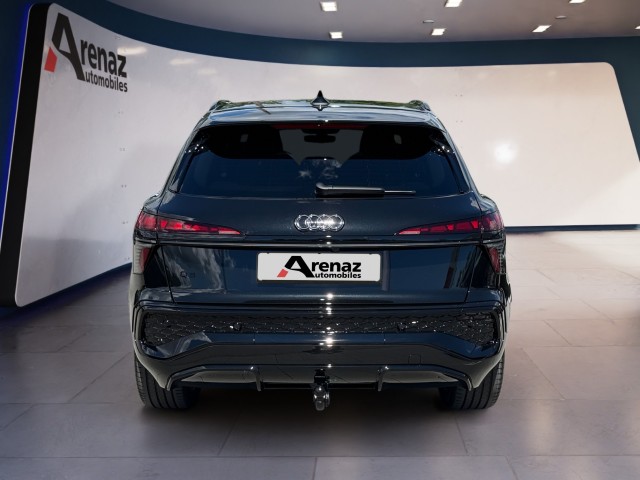 AUDI Q3 SUV e-hybrid 200 kW S tronig-image-3