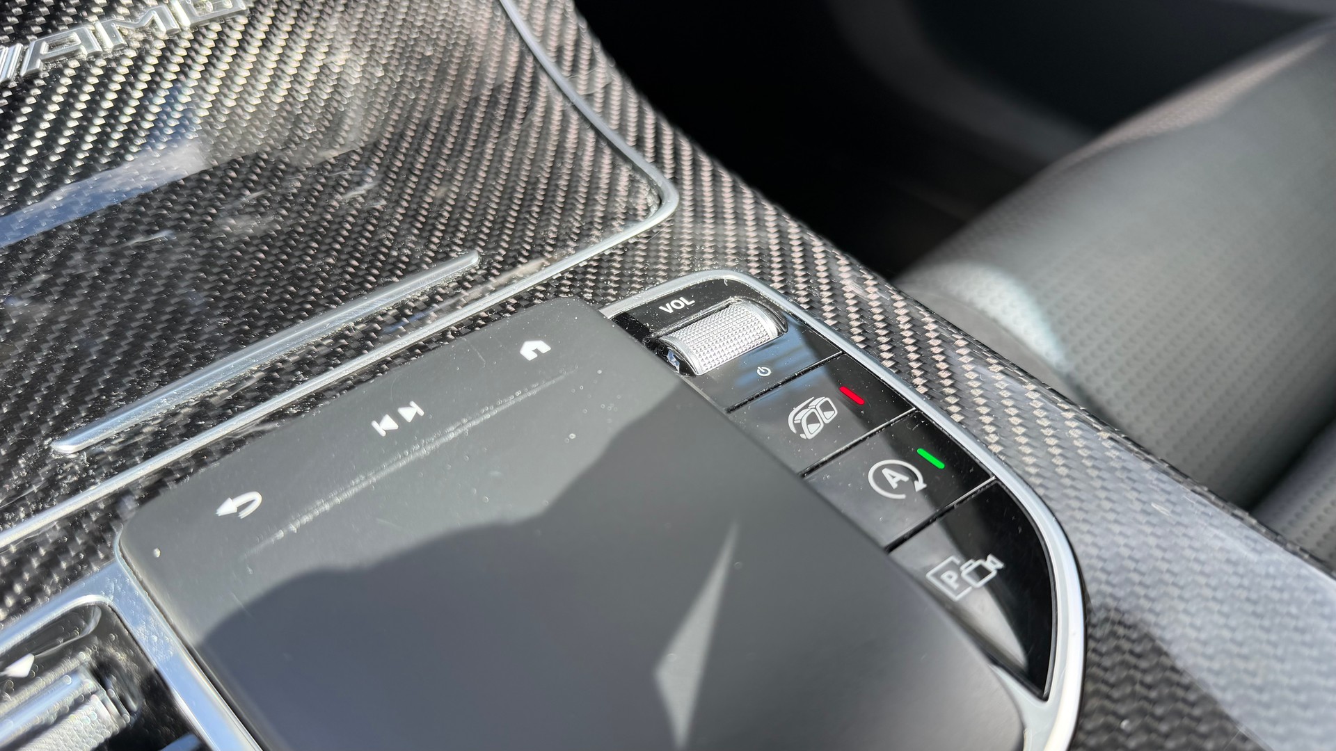 MERCEDES-BENZ GLC 63 S AMG 4Matic 9G-Tronic-image-34