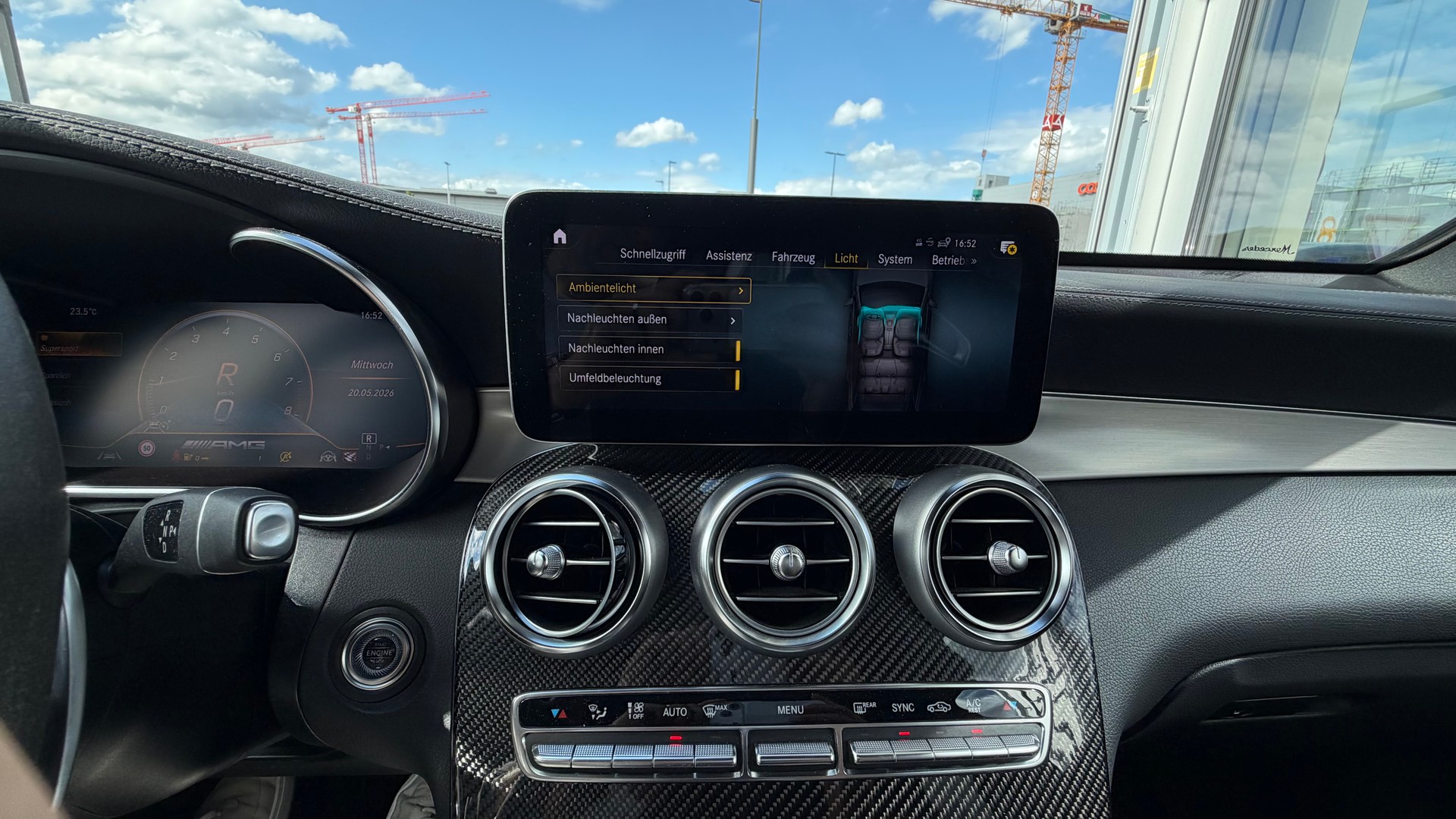 MERCEDES-BENZ GLC 63 S AMG 4Matic 9G-Tronic-image-29