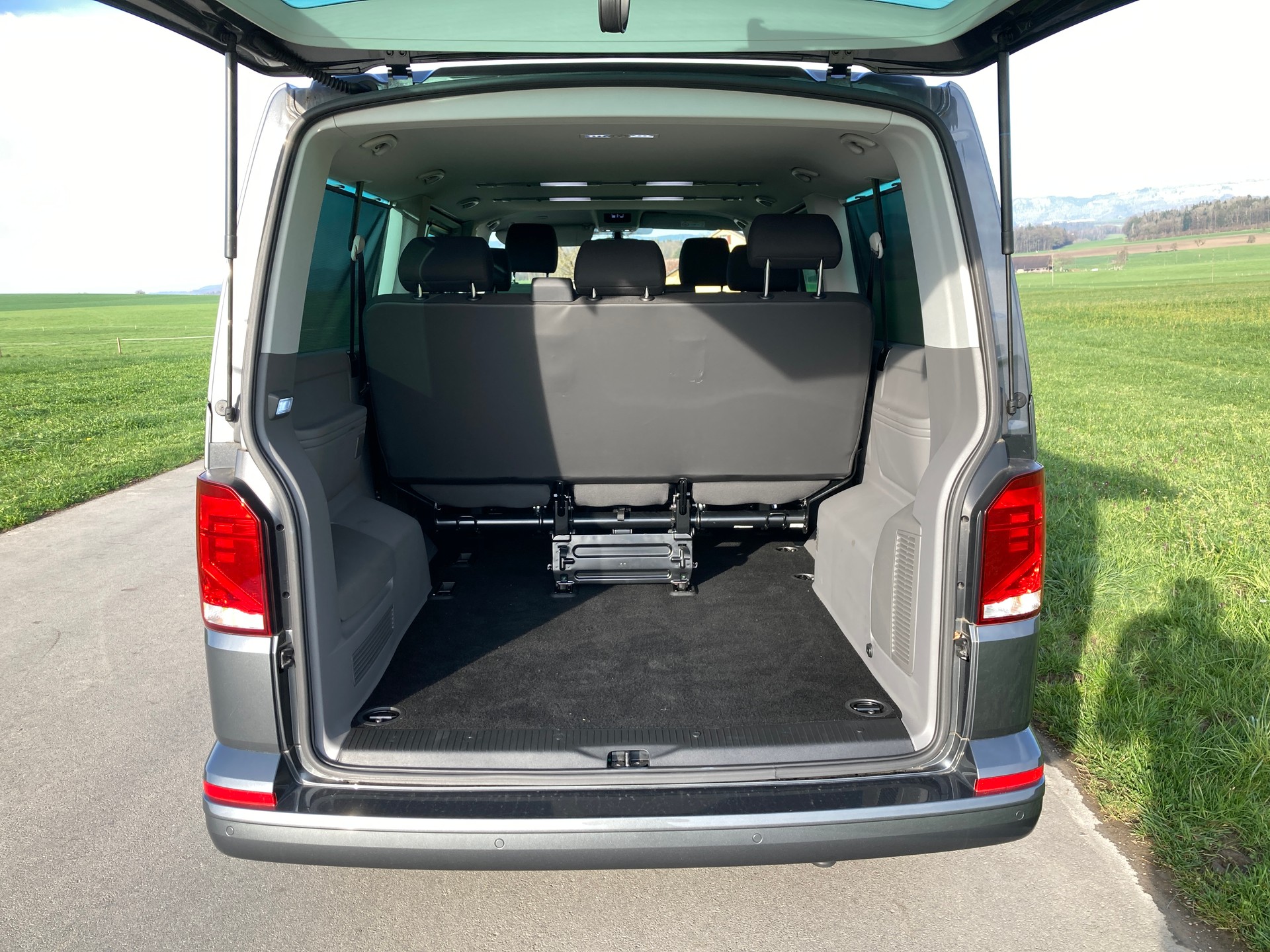 VW T6.1 ABTe-Caravelle 8 Sitzer-image-5