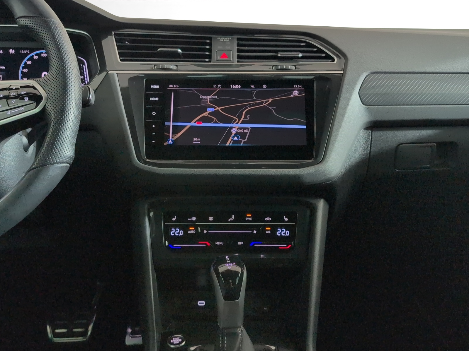 VW Tiguan 2.0 TDI SCR R-Line 4Motion DSG-image-11
