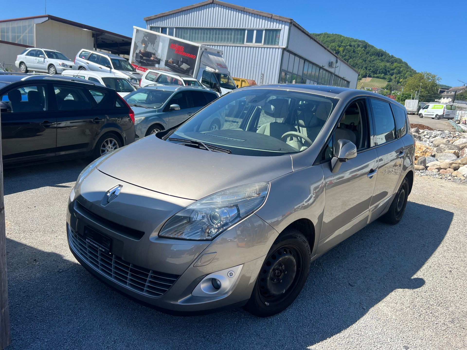 RENAULT Grand Scénic 2.0 16V Dynamique X-Tronic CVT