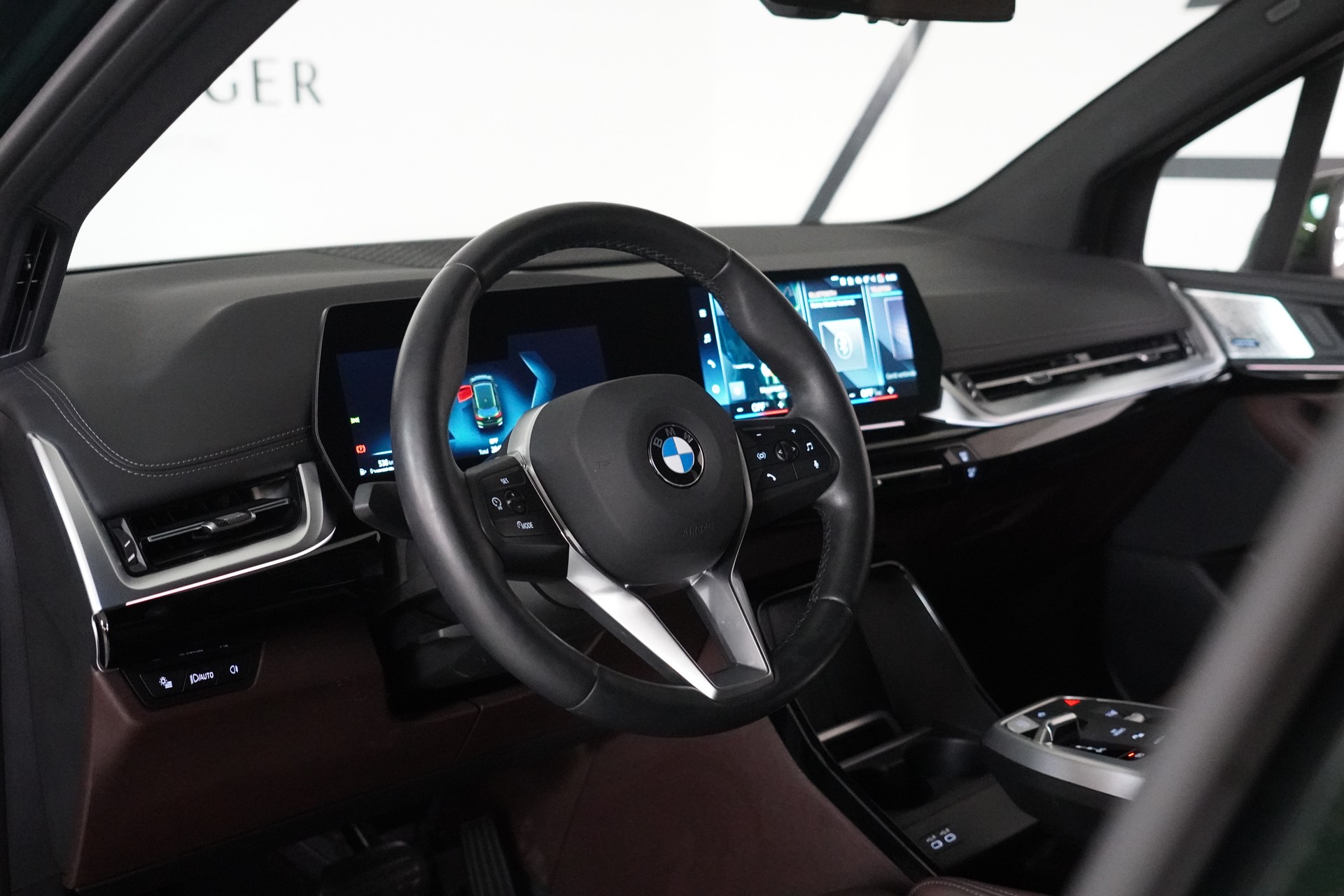 BMW 223i Active Tourer xDrive DKG-image-24