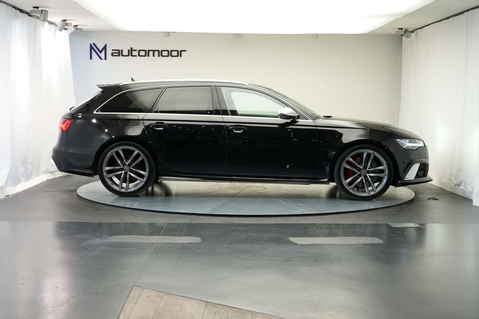 AUDI RS6 Avant 4.0 TFSI V8 quattro Tiptronic *Head-Up* *Dynamikpaket* *Sportauspuff*-showroom-element-3