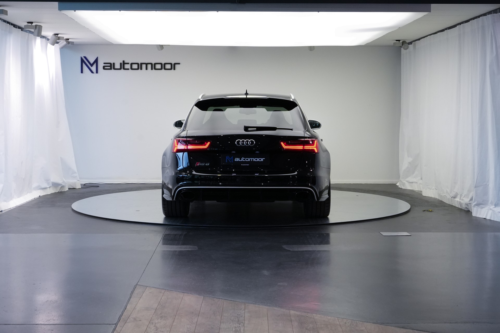 AUDI RS6 Avant 4.0 TFSI V8 quattro Tiptronic *Head-Up* *Dynamikpaket* *Sportauspuff*-image-5