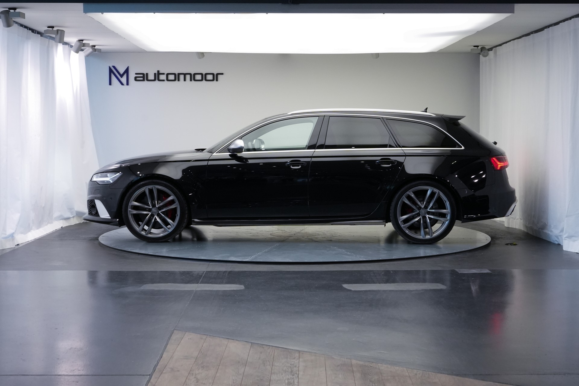 AUDI RS6 Avant 4.0 TFSI V8 quattro Tiptronic *Head-Up* *Dynamikpaket* *Sportauspuff*-image-8