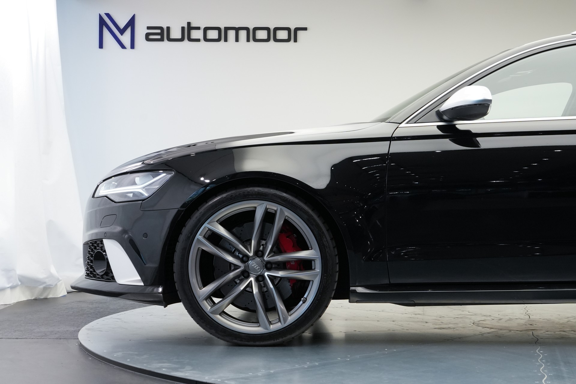 AUDI RS6 Avant 4.0 TFSI V8 quattro Tiptronic *Head-Up* *Dynamikpaket* *Sportauspuff*-image-11