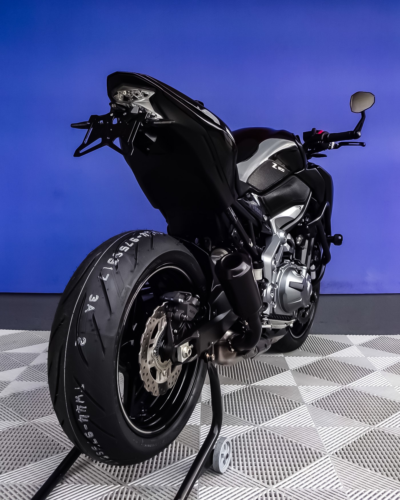 KAWASAKI Z 900-image-5