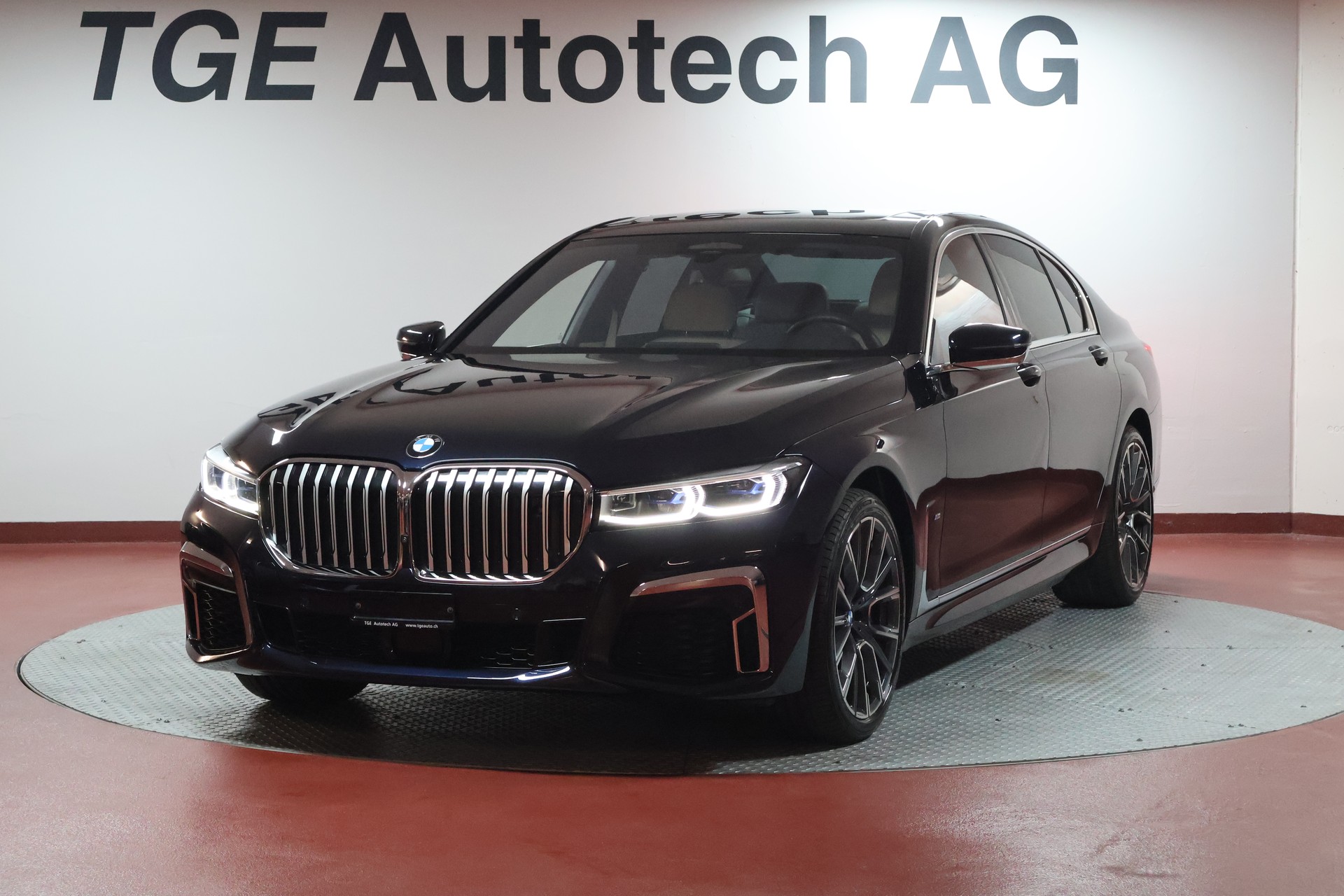 BMW 750i xDrive Steptronic M Sportpaket-image-0