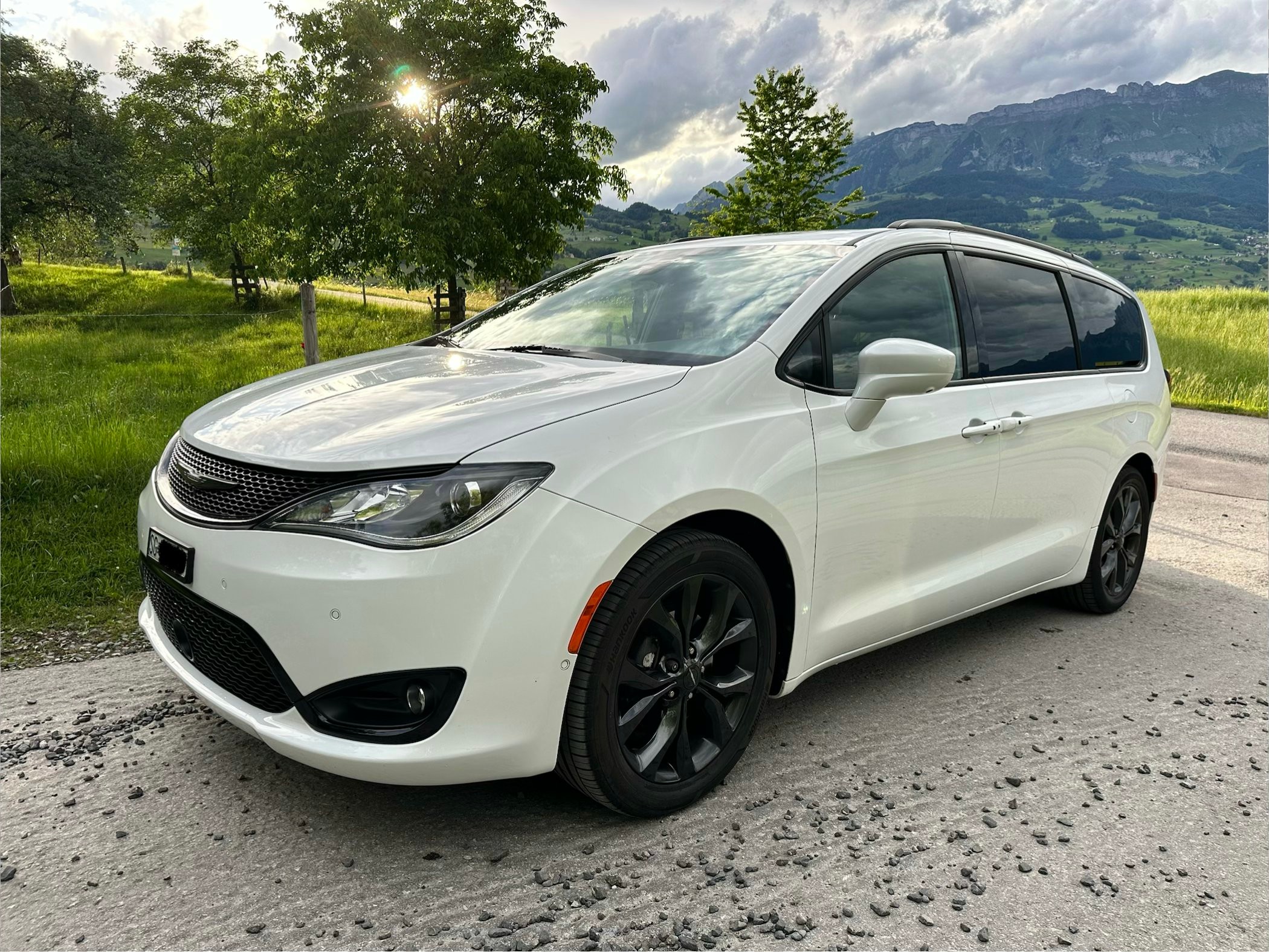 Car photo