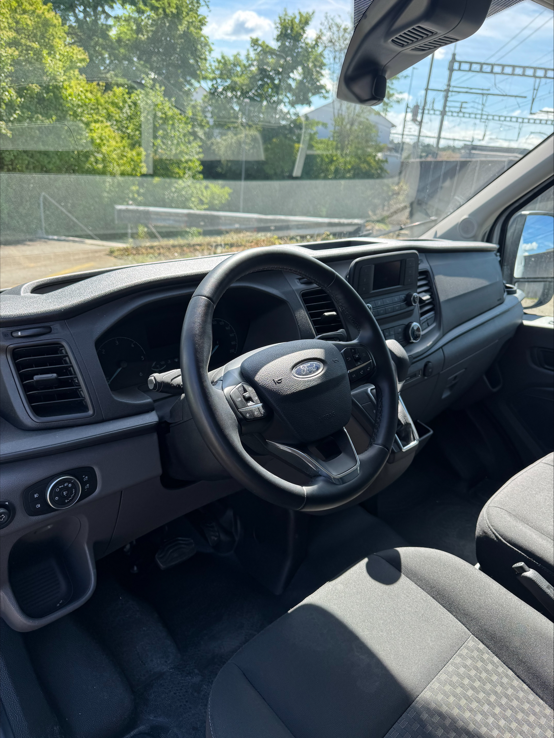 FORD Transit Van 350 L3 Trend 2.0 TDCi 130 FWD A-image-4