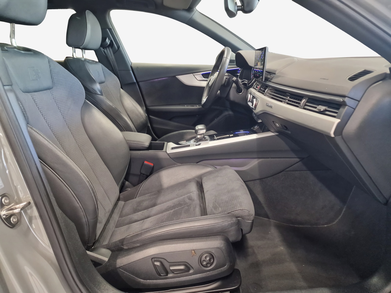 AUDI A4 Avant 50 TDI S line quattro tiptronic-image-10
