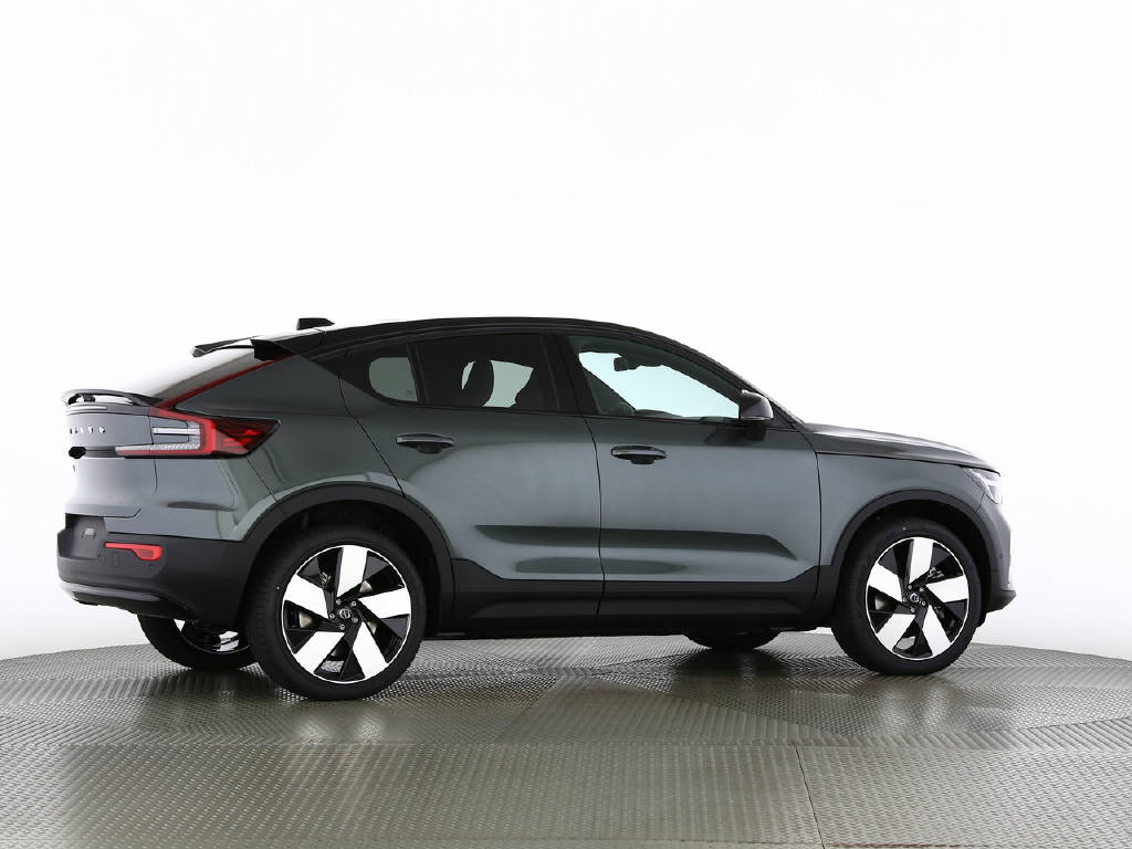 VOLVO EC40 Twin Ultra AWD XCENTRIC-image-12