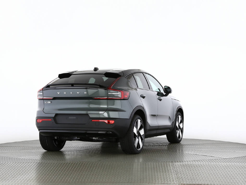 VOLVO EC40 Twin Ultra AWD XCENTRIC-image-9