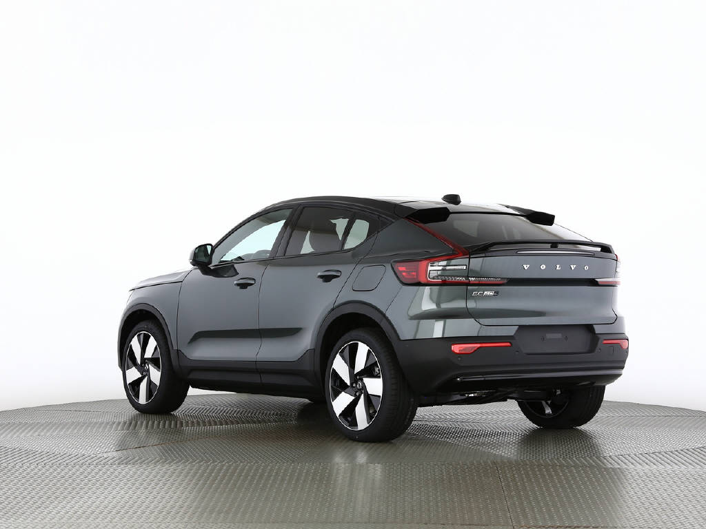 VOLVO EC40 Twin Ultra AWD XCENTRIC-image-6