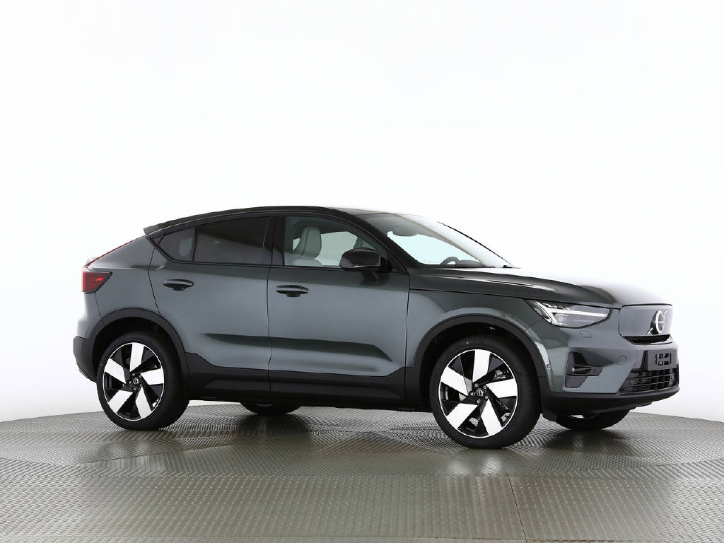 VOLVO EC40 Twin Ultra AWD XCENTRIC-image-16